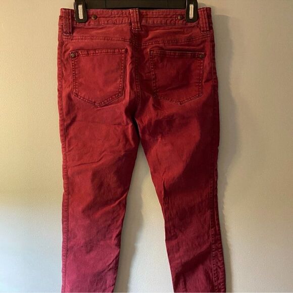 Pilcro and the Letterpress Tiri Cargo Skinny Jeans 2 - Picture 6 of 7